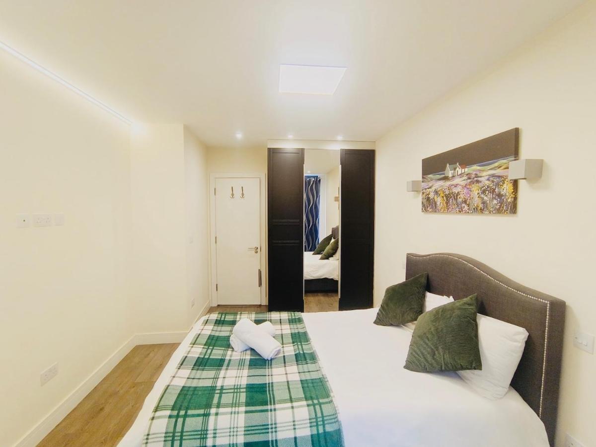 Apartamento Contemporary 2 Bedroom In *